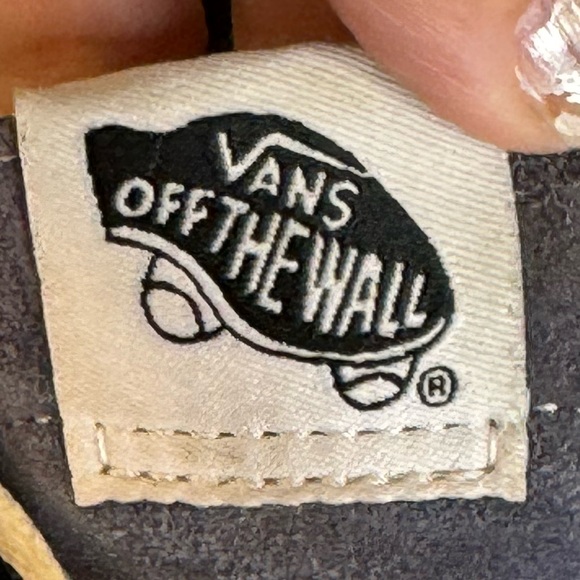 Vans Off the wall Grey suede and canvas High Tops mens 7 women’s 8.5 - Picture 7 of 9